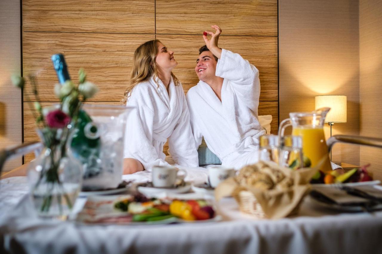 Hotel Pagony Wellness Nyíregyháza Zewnętrze zdjęcie