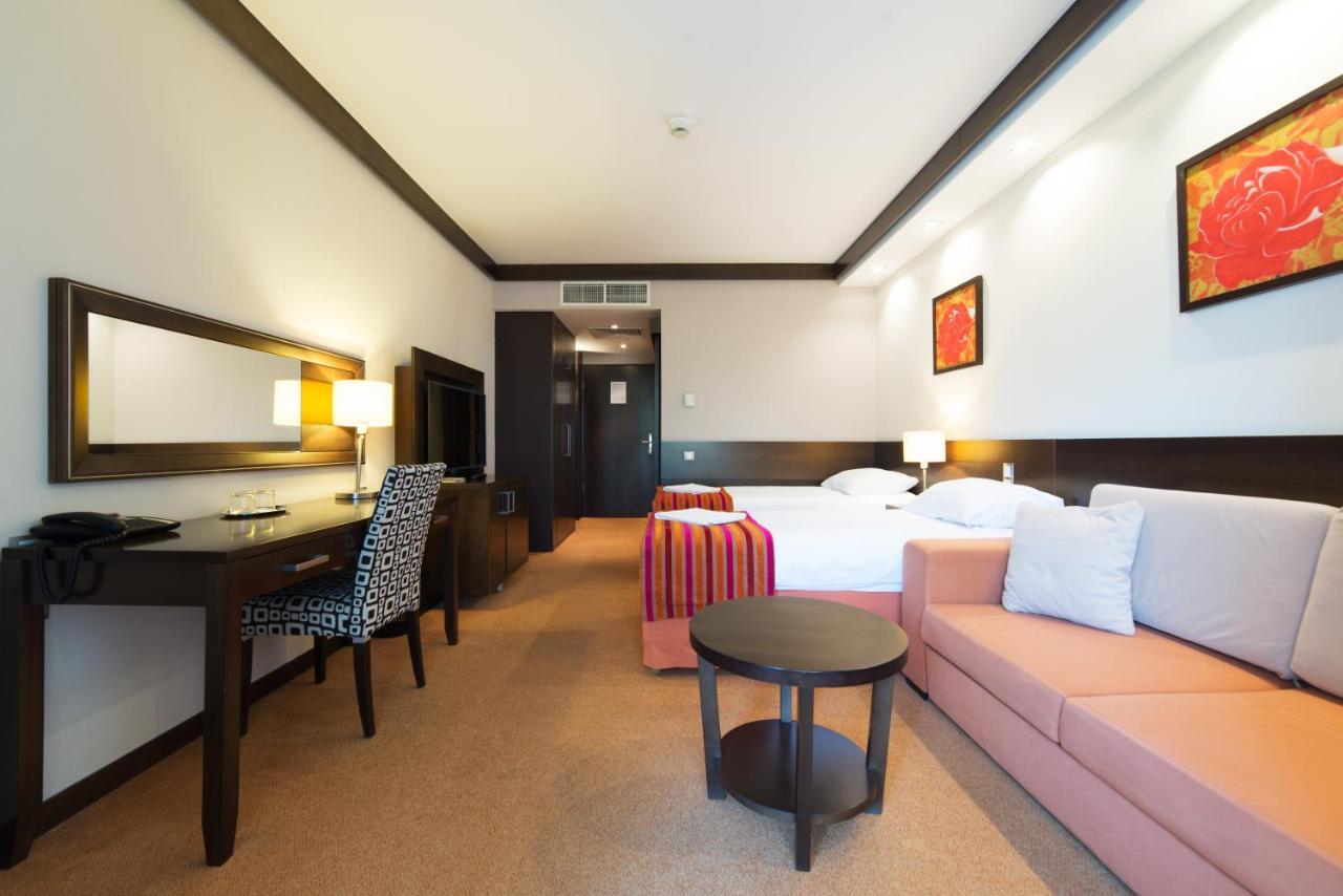 Hotel Pagony Wellness Nyíregyháza Zewnętrze zdjęcie