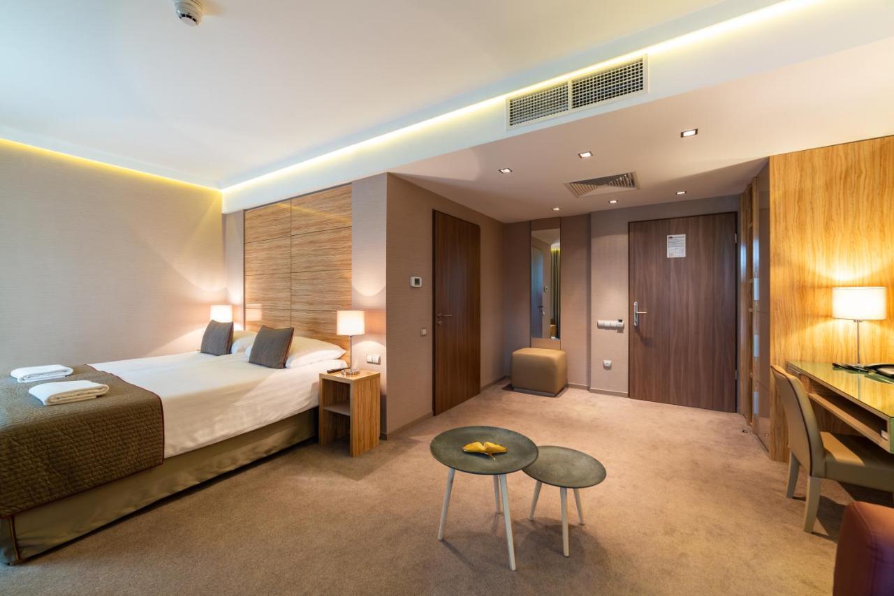Hotel Pagony Wellness Nyíregyháza Zewnętrze zdjęcie